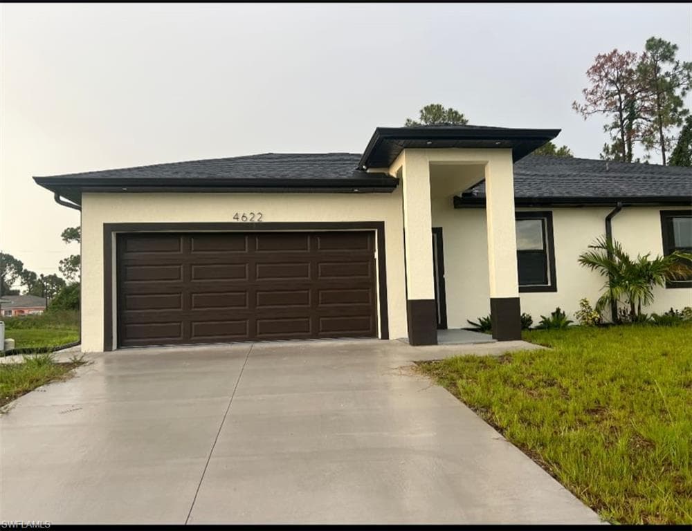 4622 27th ST SW LEHIGH ACRES, FL 33973