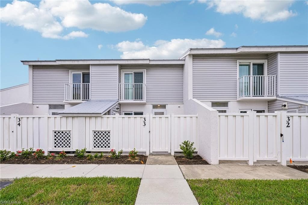 18010 San Carlos BLVD 33 FORT MYERS BEACH, FL 33931