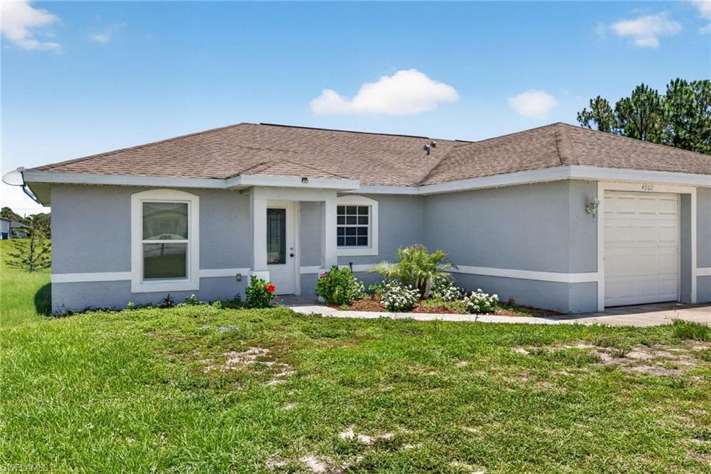 4700/4702 Leonard BLVD S LEHIGH ACRES, FL 33973