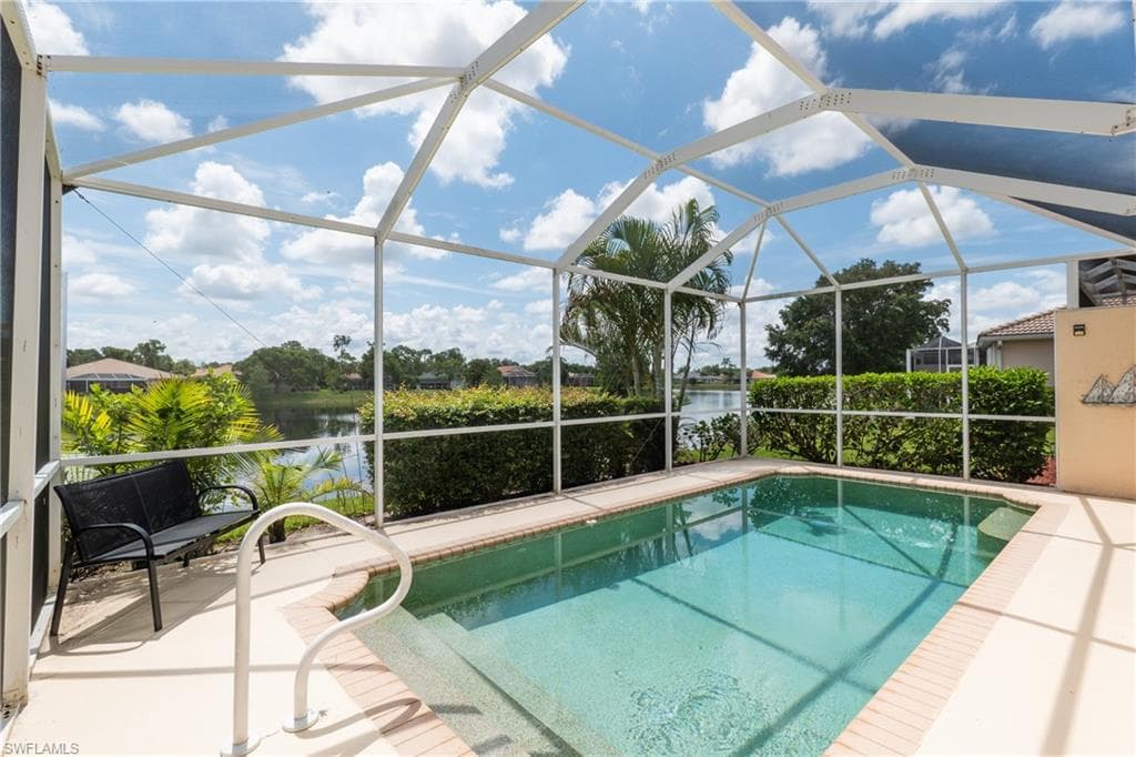 7755 Berkshire Pines DR NAPLES, FL 34104