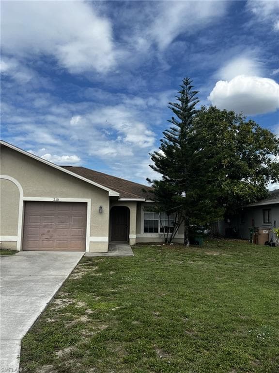 213 SE 23rd PL CAPE CORAL, FL 33990