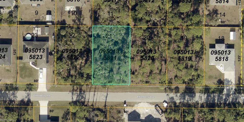 0950135821 Elkenberry AVE NORTH PORT, FL 34291