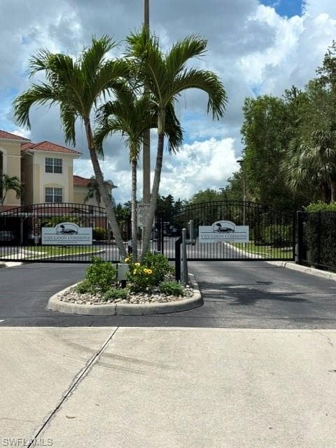 1109 Van Loon Commons CIR 204 CAPE CORAL, FL 33909