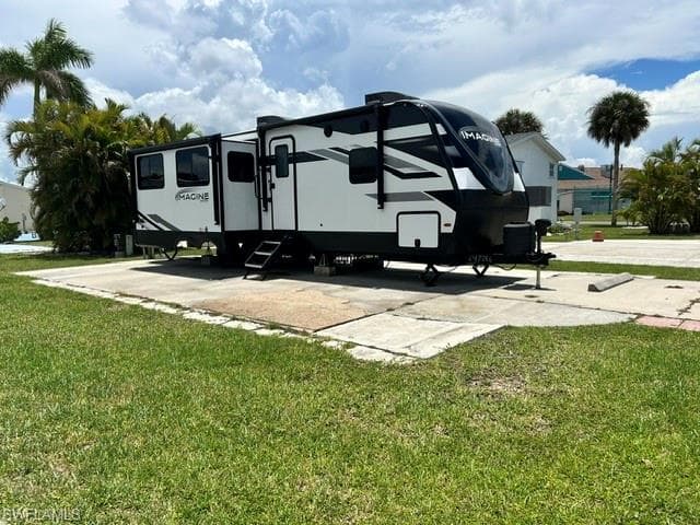 19681 Summerlin Rd. 323 FORT MYERS, FL 33908
