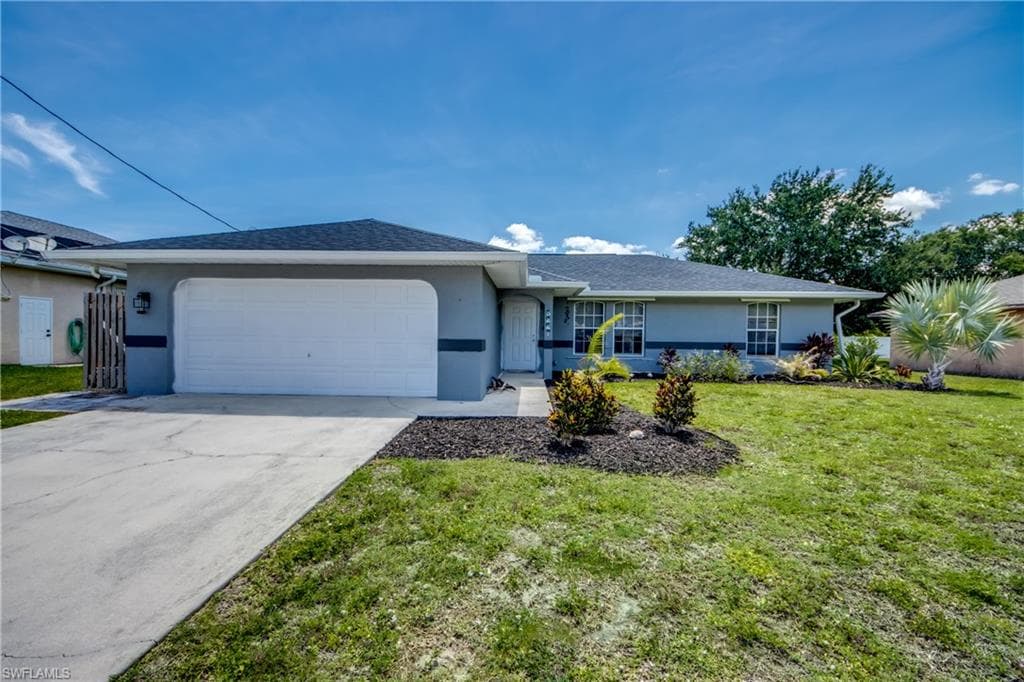 3227 Santa Barbara BLVD CAPE CORAL, FL 33914