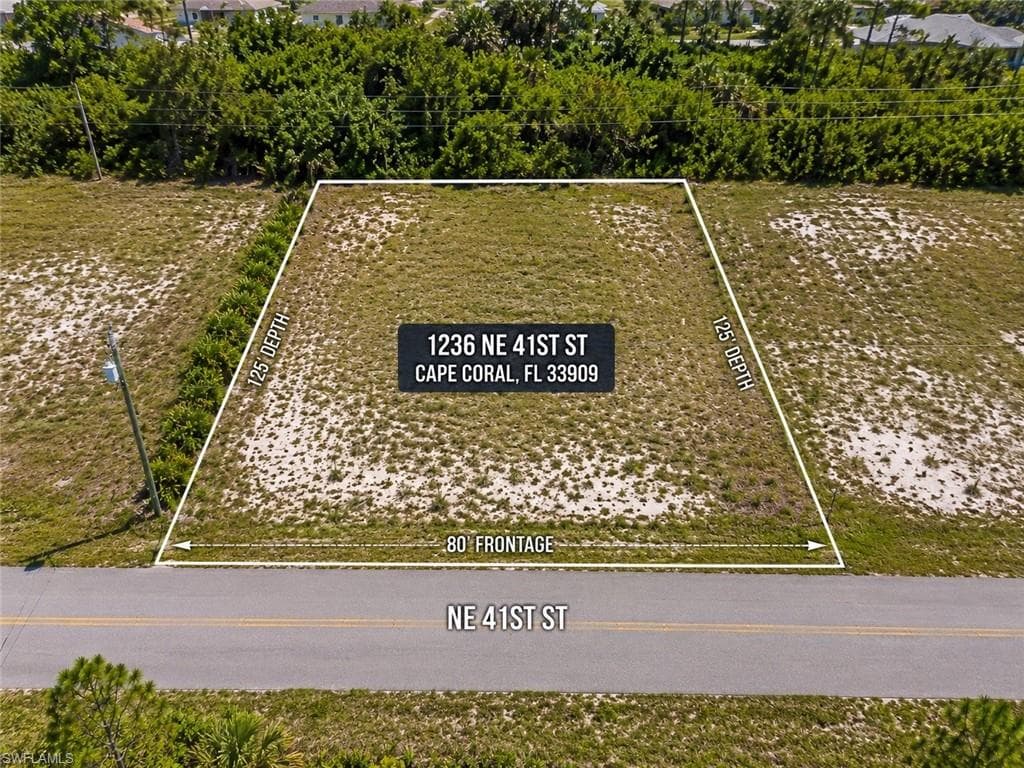 1236 NE 41st ST CAPE CORAL, FL 33909