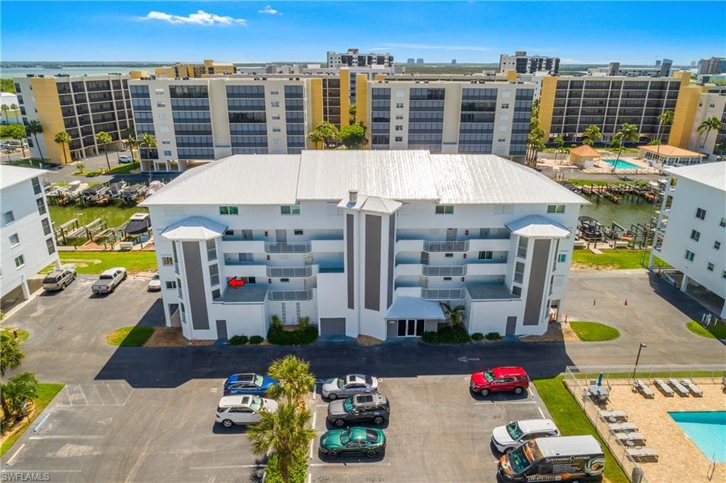 4531 Bay Beach LN 134 FORT MYERS BEACH, FL 33931