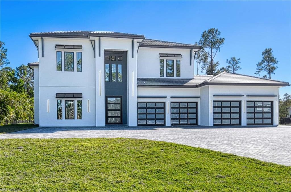 5160 Teak Wood DR NAPLES, FL 34119