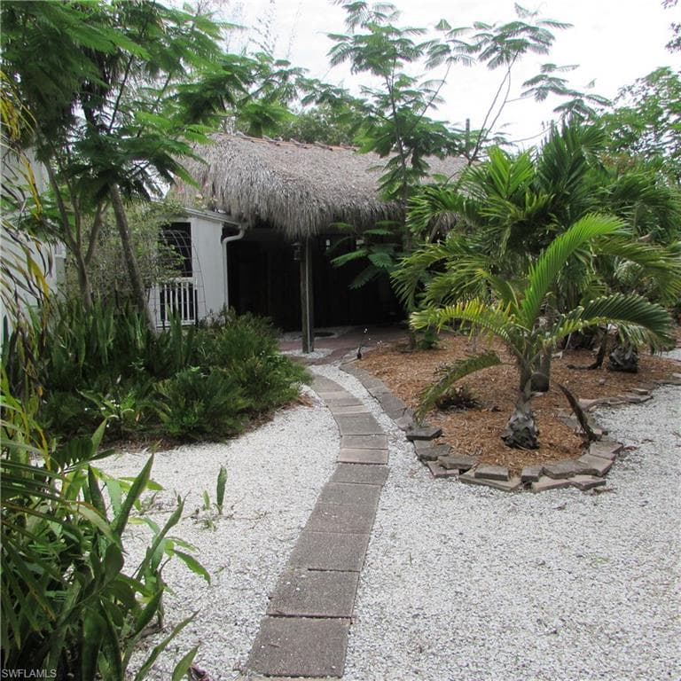7697 Beach Daisy LN BOKEELIA, FL 33922