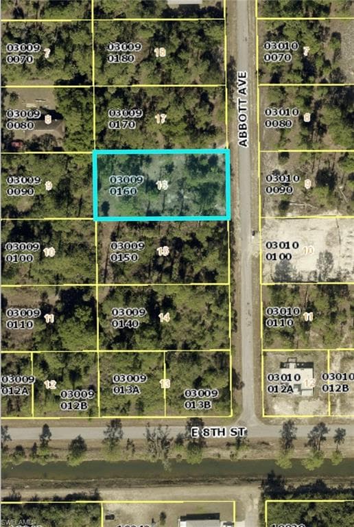 807 Abbott AVE LEHIGH ACRES, FL 33972