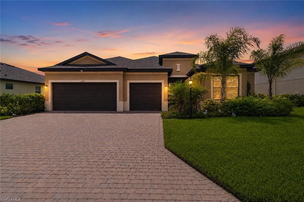 3335 Menores WAY FORT MYERS, FL 33905