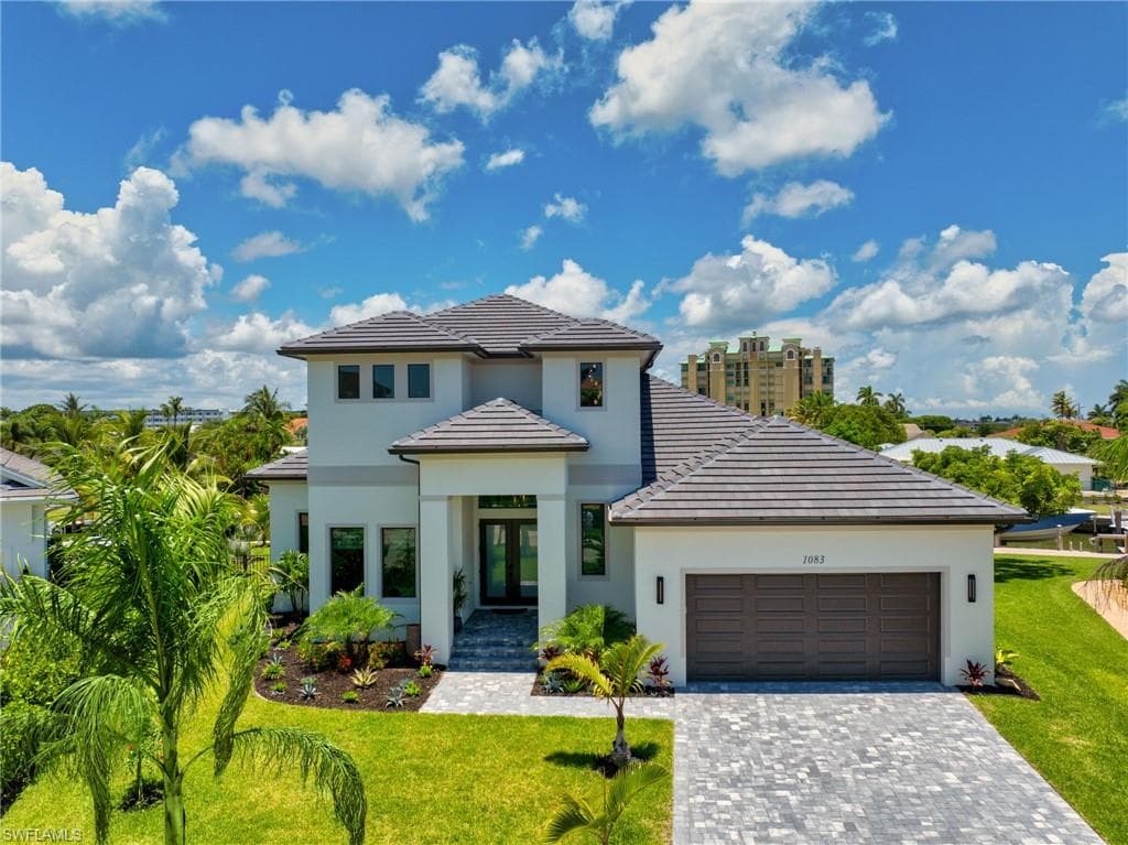 1083 Old Marco LN MARCO ISLAND, FL 34145