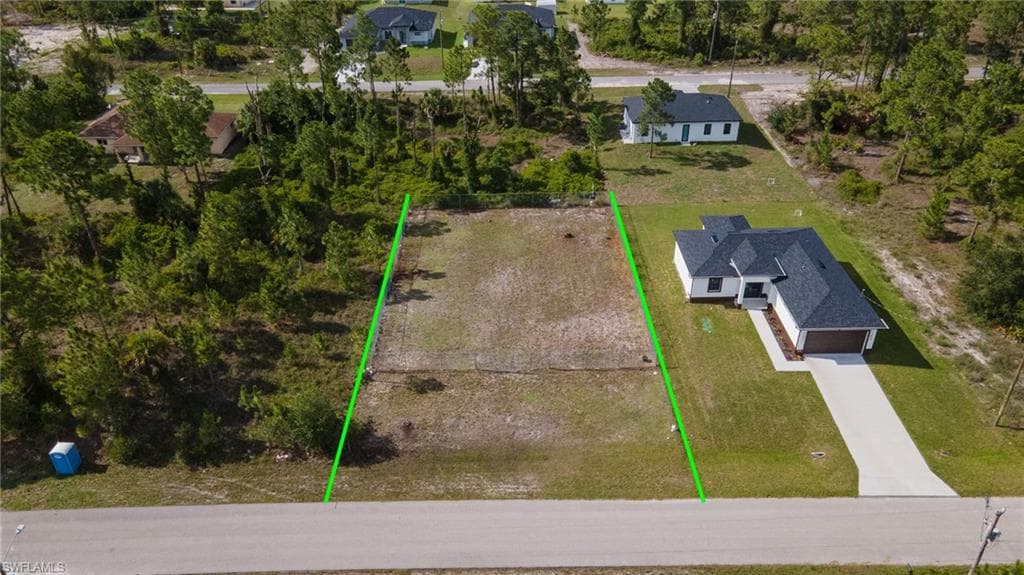 929 Danube ST LEHIGH ACRES, FL 33974