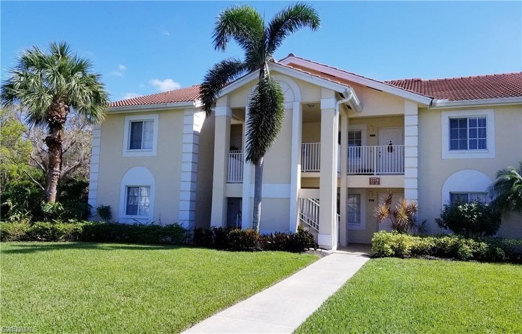 7774 Jewel LN 201 NAPLES, FL 34109