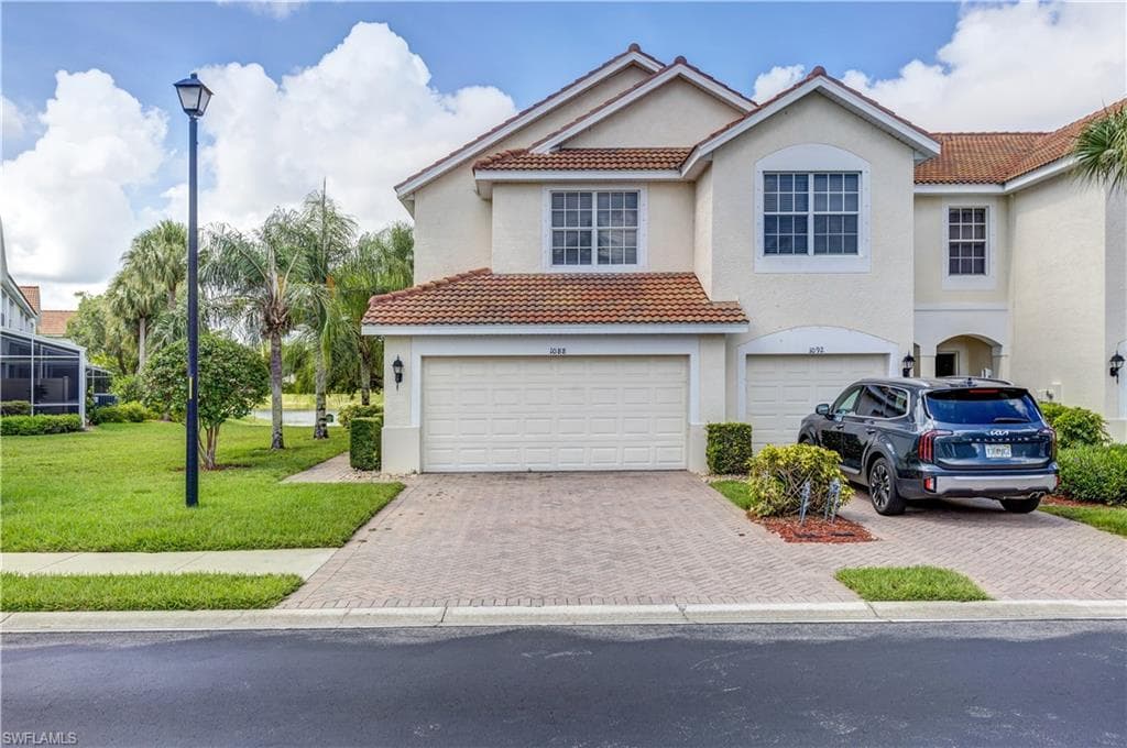 1088 Oxford LN 48 NAPLES, FL 34105