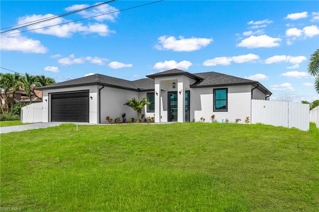 1813 NE 1st AVE CAPE CORAL, FL 33909