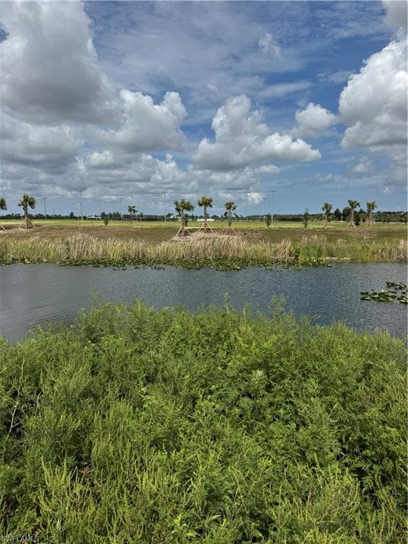 2624 9th AVE CAPE CORAL, FL 33993