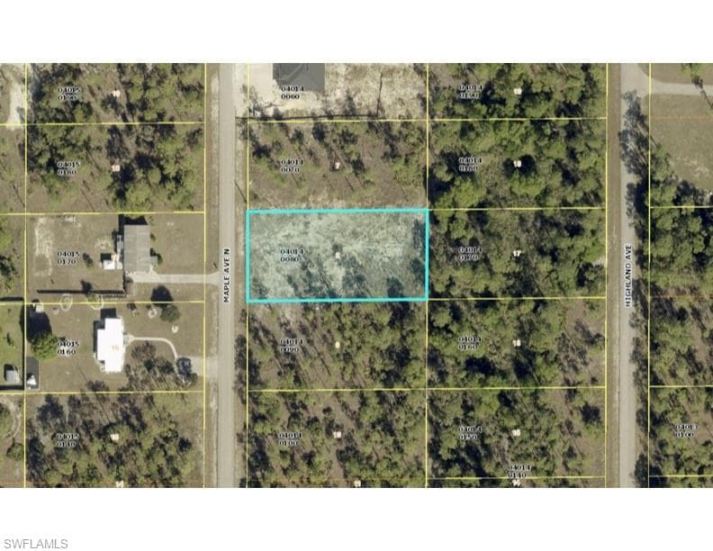 1308 Maple AVE N LEHIGH ACRES, FL 33972