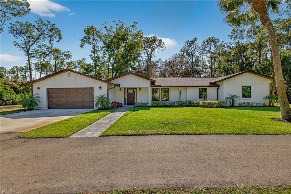 5100 Mahogany Ridge DR NAPLES, FL 34119