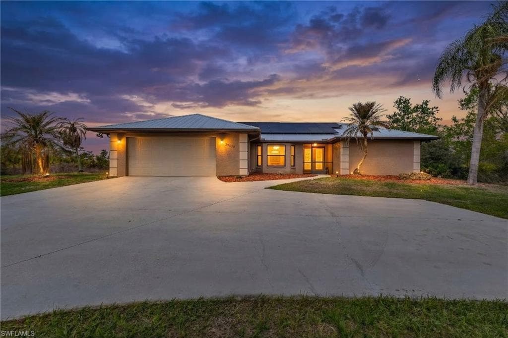 29350 Sam WAY PUNTA GORDA, FL 33982