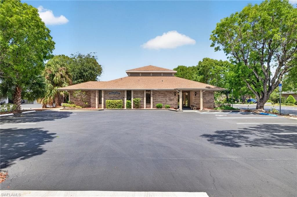 45 Barkley CIR FORT MYERS, FL 33907