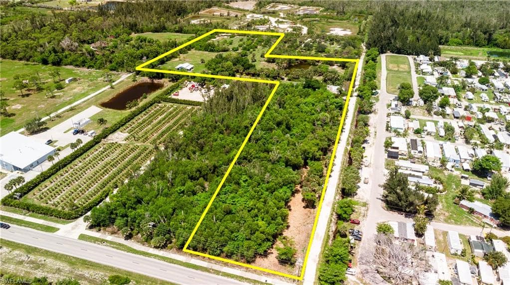14901 Stringfellow RD BOKEELIA, FL 33922
