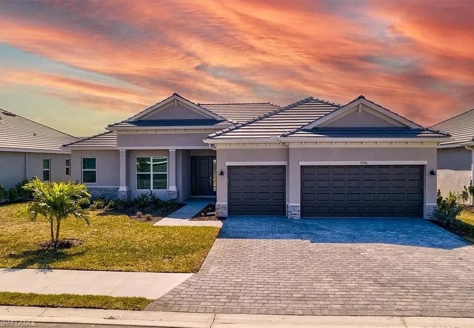 7796 Lakes Edge LN PORT CHARLOTTE, FL 33981