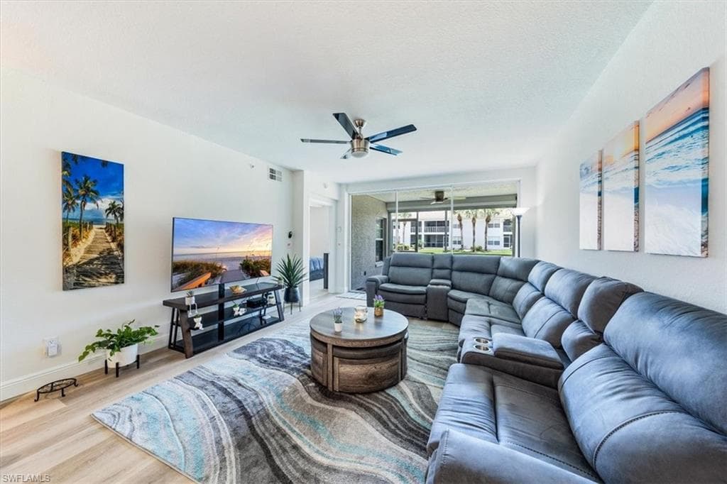 6914 Satinleaf RD N 103 NAPLES, FL 34109