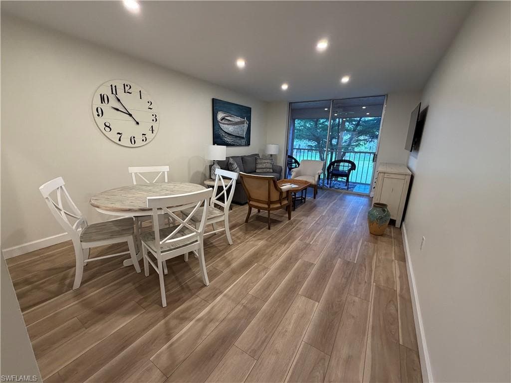 180 Turtle Lake CT 206 NAPLES, FL 34105
