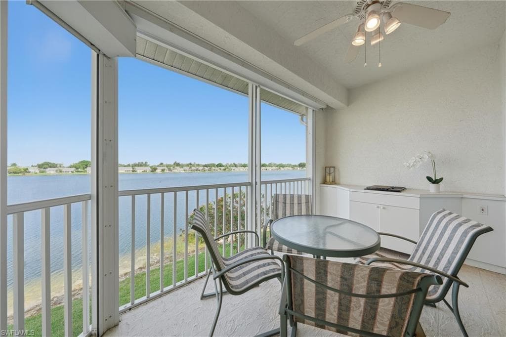 3320 Crown Pointe BLVD 201 NAPLES, FL 34112