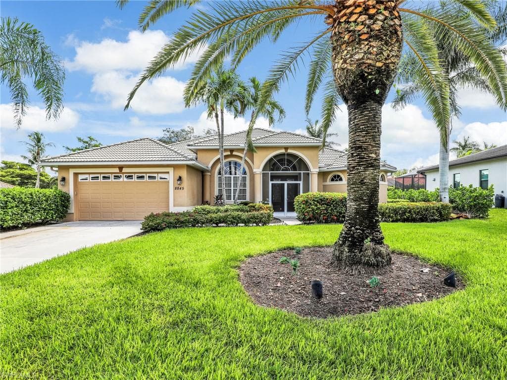 8845 Lely Island CIR NAPLES, FL 34113