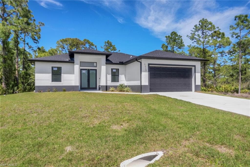 746 Colyer ST E LEHIGH ACRES, FL 33974