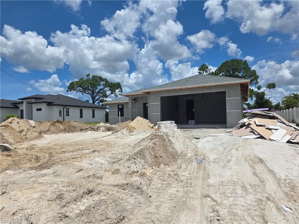 1810 NW 20th TER CAPE CORAL, FL 33993