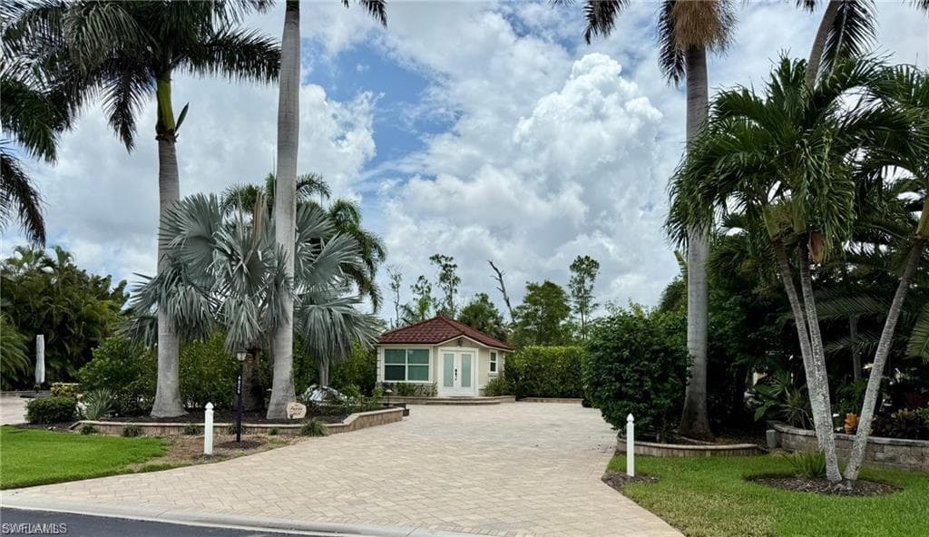 4826 Southern Breeze DR NAPLES, FL 34114