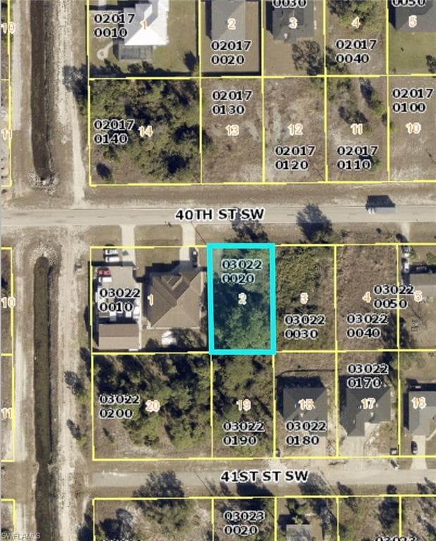 3611 40th ST SW LEHIGH ACRES, FL 33976
