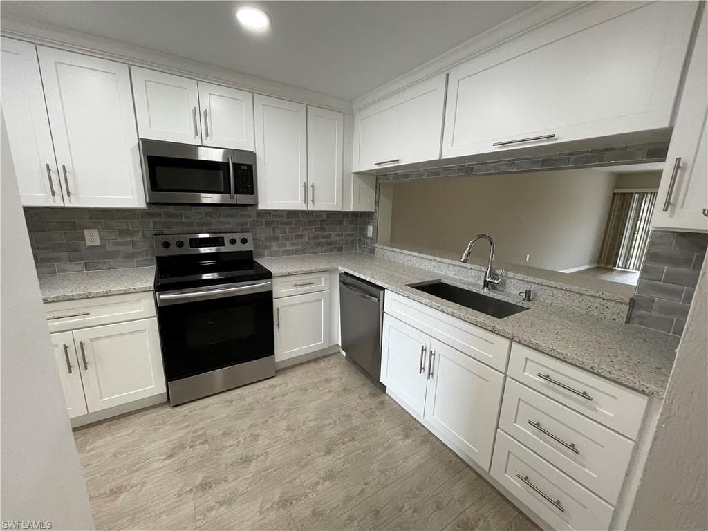 1200 Commonwealth CIR 103 NAPLES, FL 34116