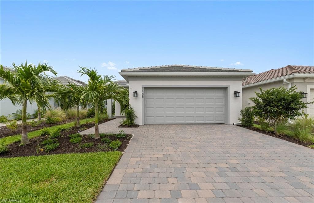 7148 Chapel Creek LN NORTH FORT MYERS, FL 33917