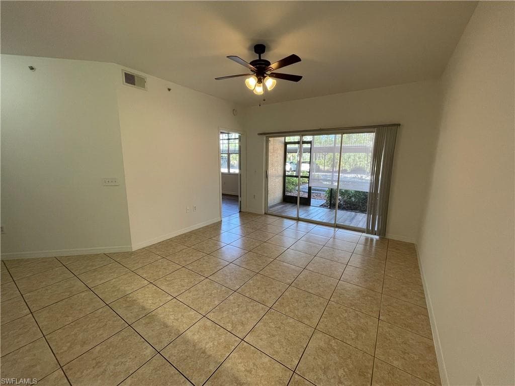 7915 Preserve CIR 217 NAPLES, FL 34119