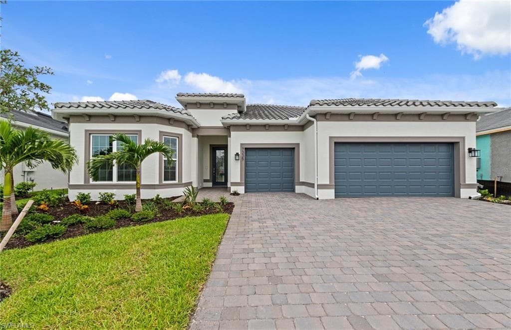 7335 Blue Salvia DR NORTH FORT MYERS, FL 33917
