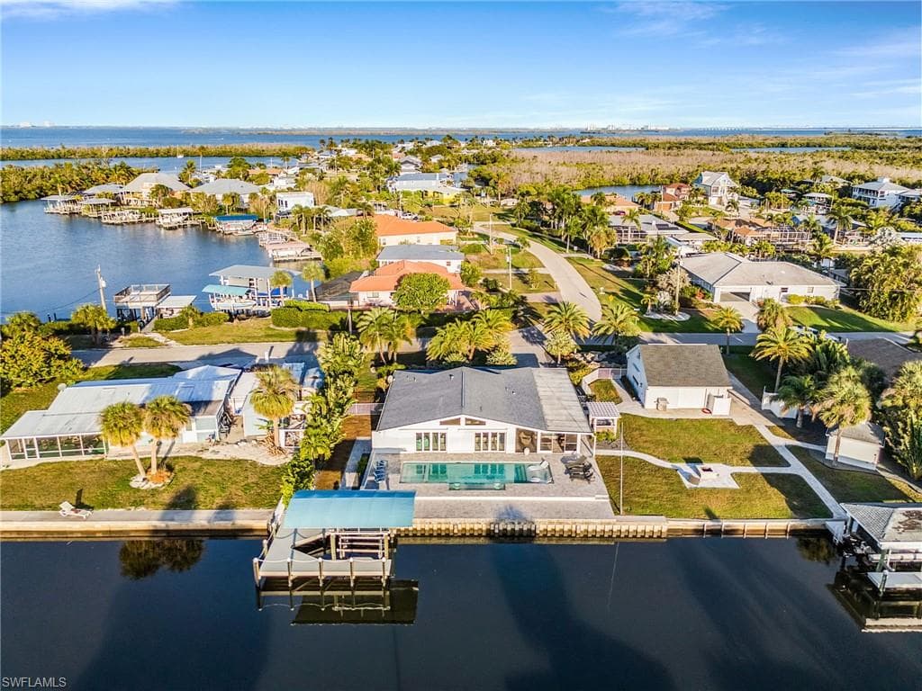 2823 8th AVE ST. JAMES CITY, FL 33956