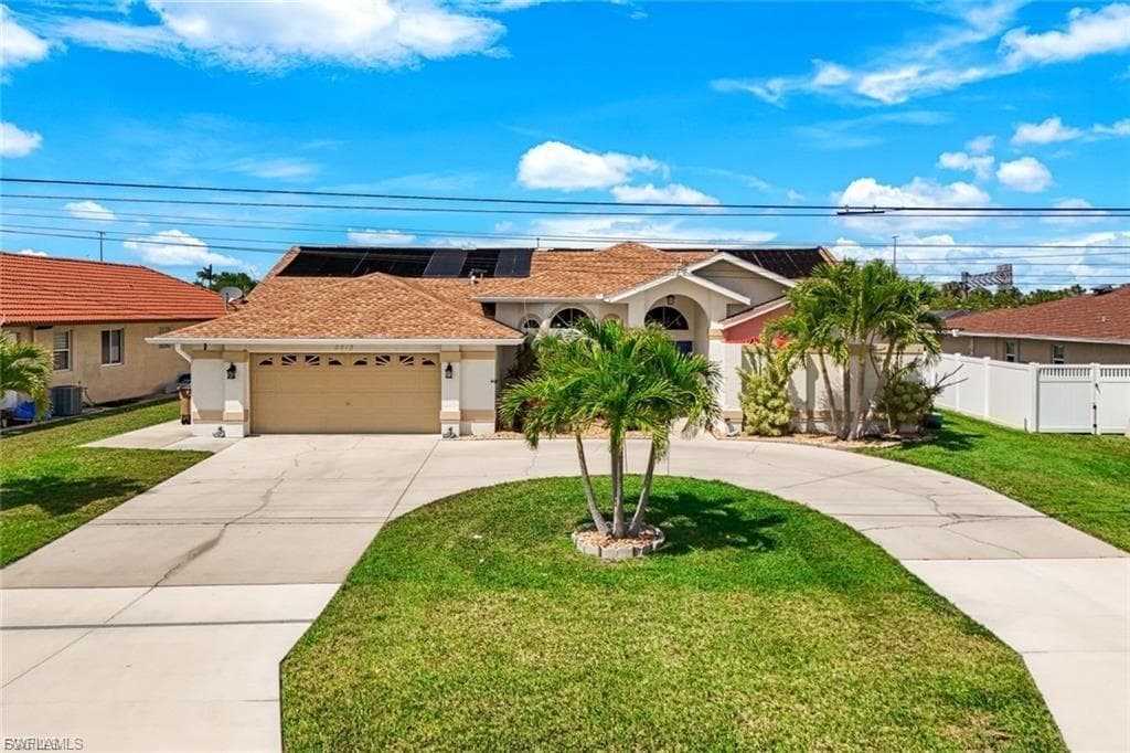 2013 Everest PKWY CAPE CORAL, FL 33904