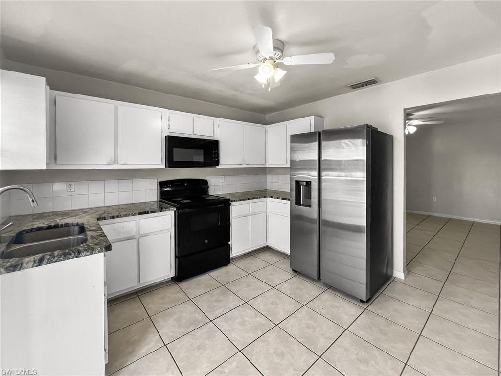 2704 Owen AVE LEHIGH ACRES, FL 33973