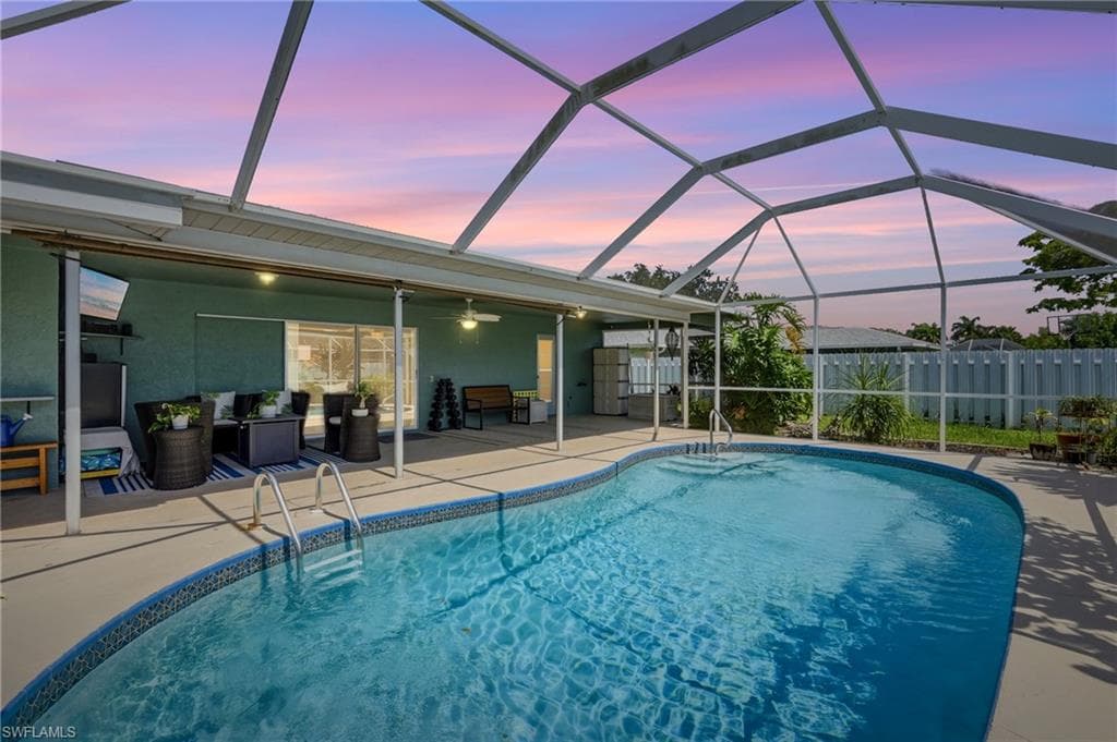 329 16th PL CAPE CORAL, FL 33990
