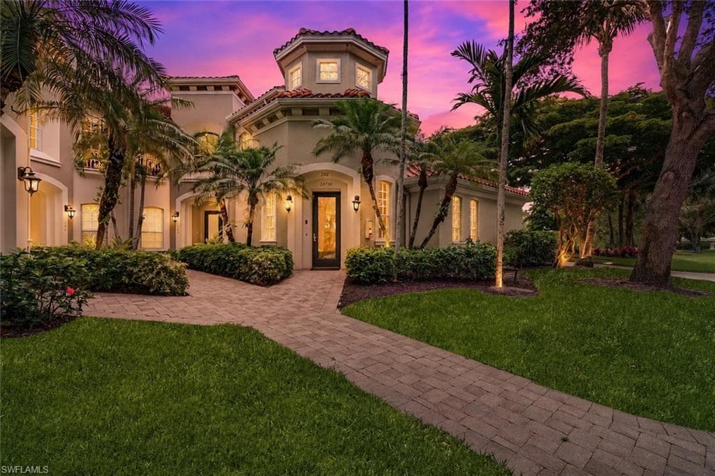 28730 Altessa WAY 202 BONITA SPRINGS, FL 34135