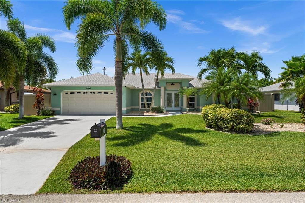 240 SW 37th LN CAPE CORAL, FL 33914
