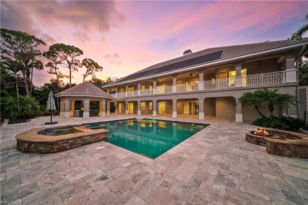 106 Eugenia DR NAPLES, FL 34108