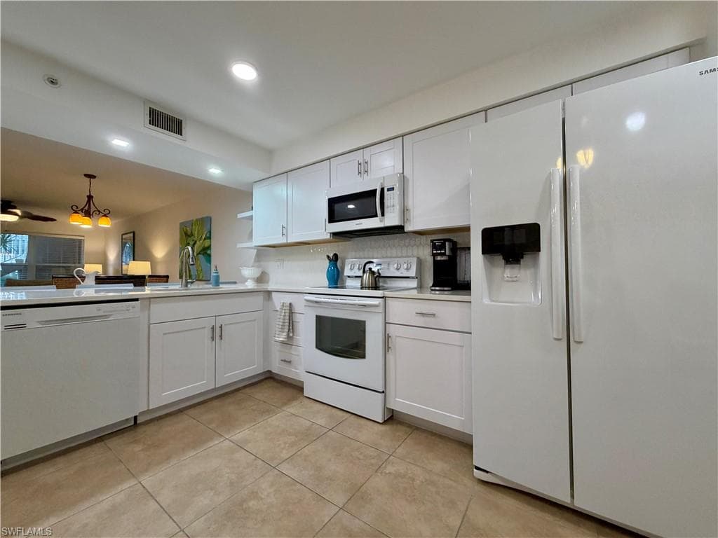 28940 Bermuda Pointe CIR 102 BONITA SPRINGS, FL 34134