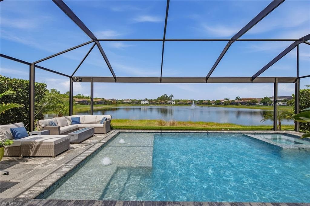 9396 Glenforest DR NAPLES, FL 34120