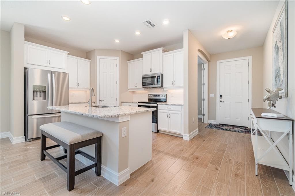3860 Crosswater DR NORTH FORT MYERS, FL 33917