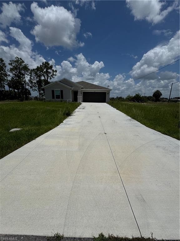 1609 NE 33rd TER CAPE CORAL, FL 33909